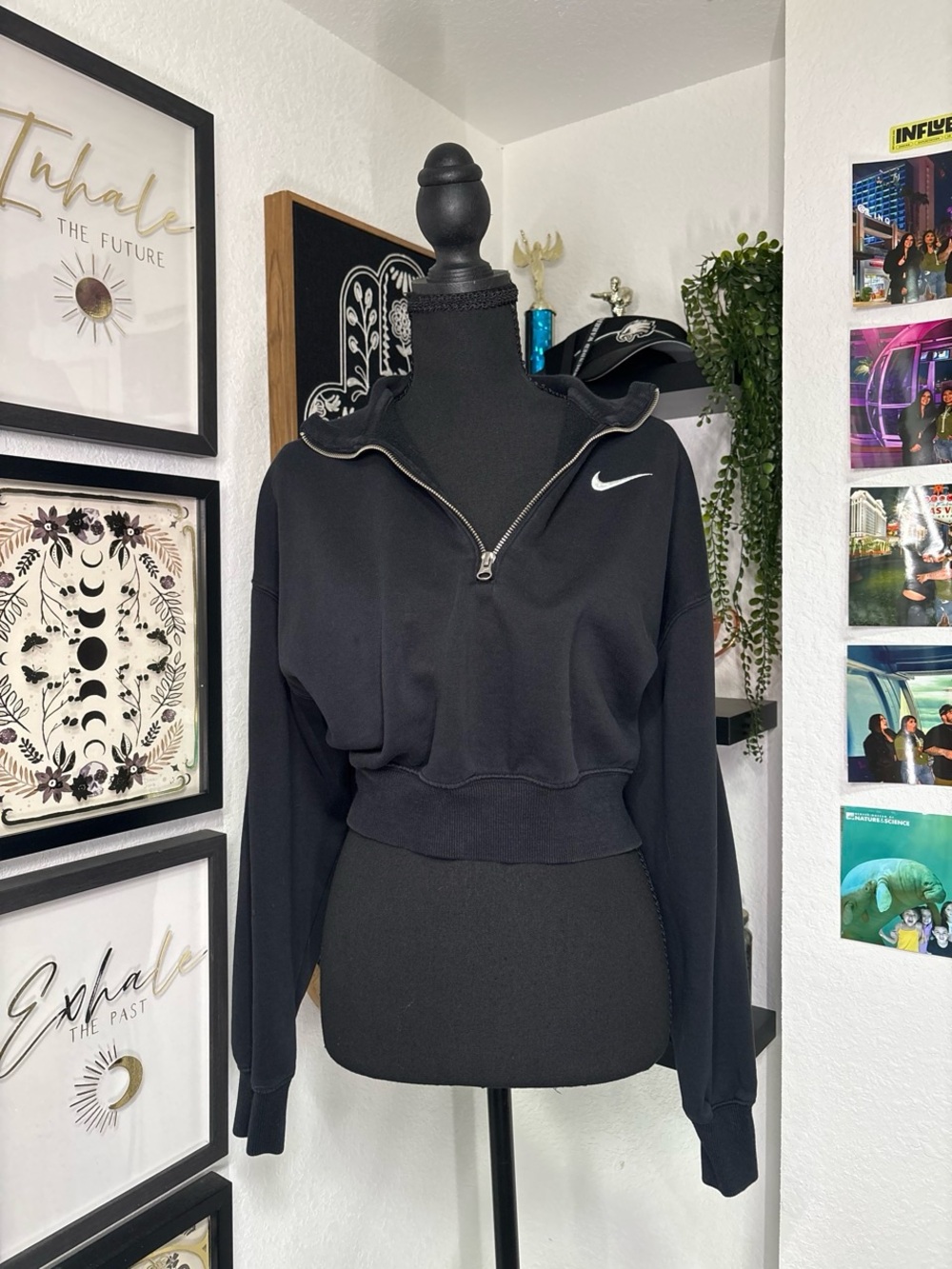 Nike Phoenix Fleece Quarter Zip Womens M Black Cropped Sweatshirt w/ Swoosh logo
